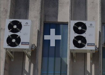 Dobave in montaže klimatizacije za IT in telekomunikacijske prostore. Servis klimatizacije za IT in telekomunikacije prostore. Vzdrževanje klimatizacije za IT in telekomunikacije prostore. Dobave in montaže klimatskih naprav Goriška. 